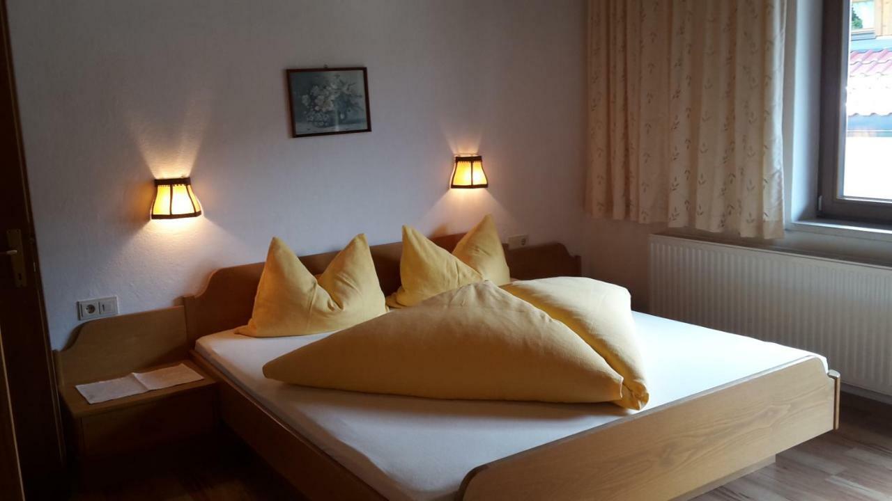 Pension Schwemberger Mayrhofen Exterior foto
